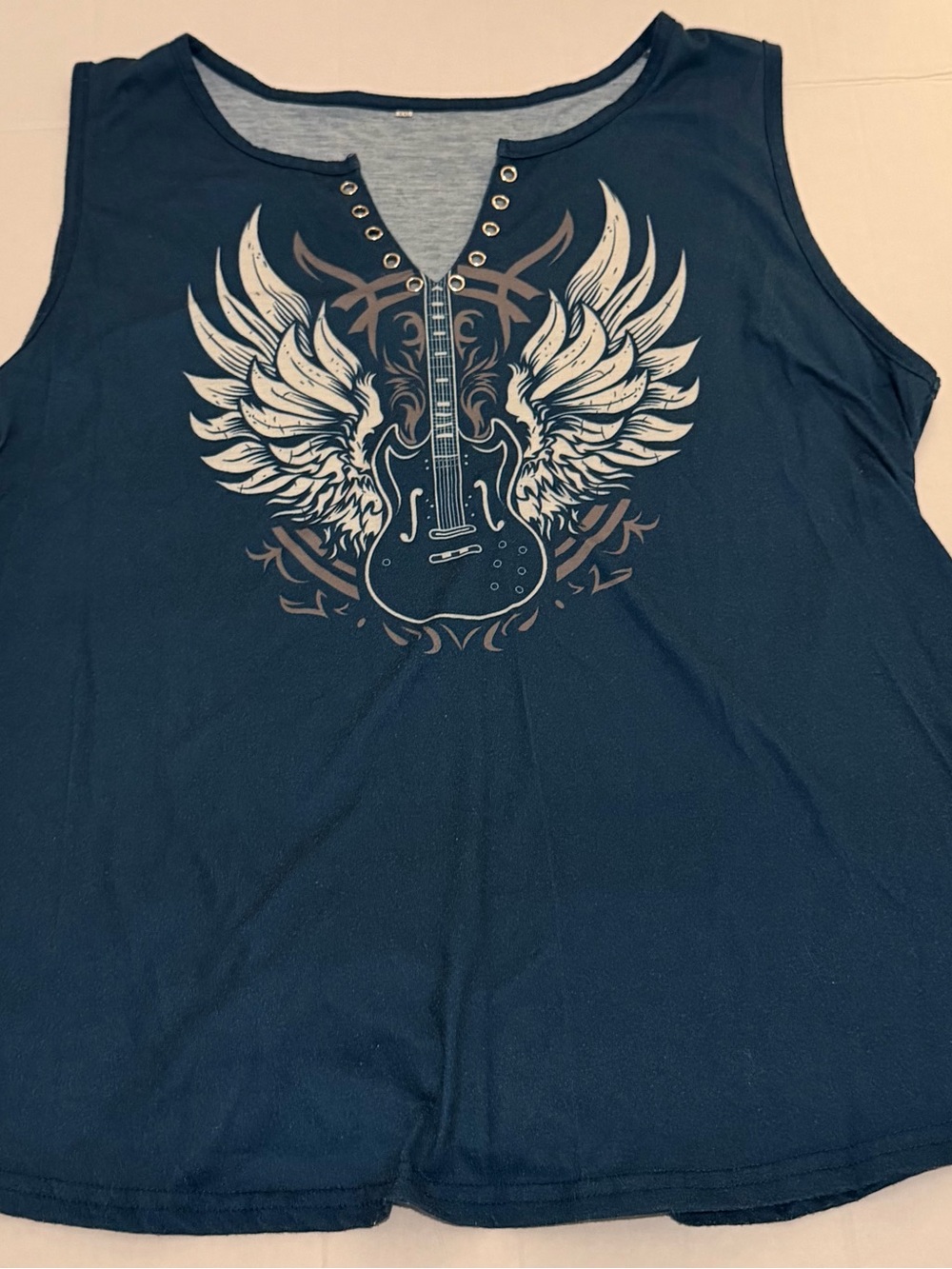 #109 XXL Woman's Bluish gray Graphic Tank Top with Guitar Wing Print